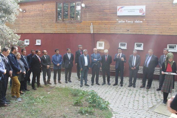 Manyas’ta komşuluk merkezi açıldı G1