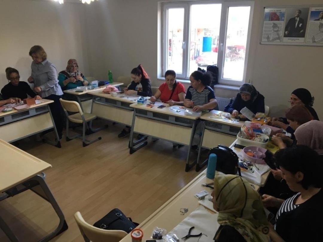 Halk merkezlerinde yeni sezon &ccedil;alışmaları başladı