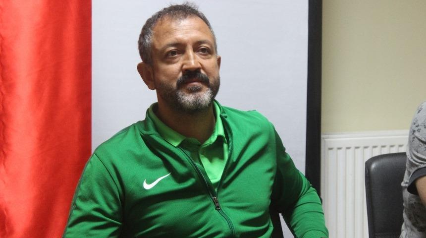 Serkan Afacan: "Bu takımı bir üst lige çıkarmak istiyoruz"