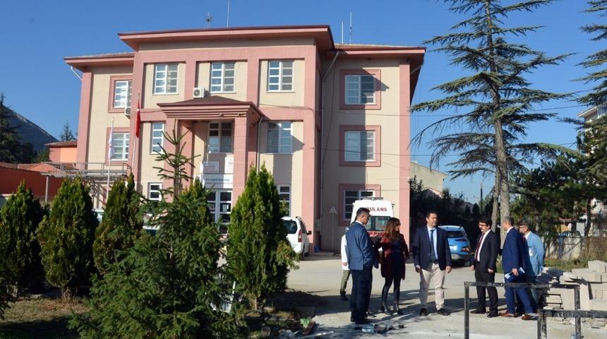 İl Sağlık M&uuml;d&uuml;rl&uuml;ğ&uuml;&rsquo;nden kırsaldaki sağlık kuruluşlarına yakın takip