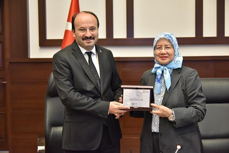 ETÜ - Malezya Upm arasında güç birliği G2