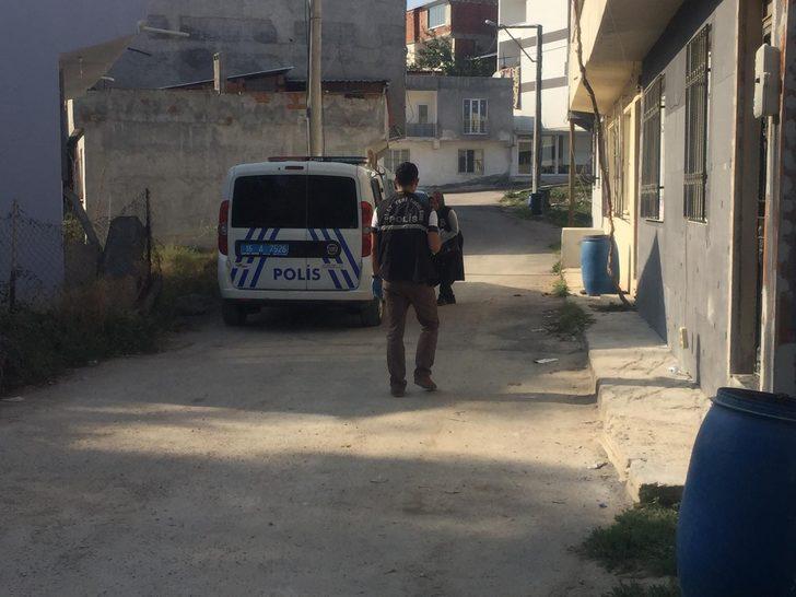 Bursa'da çöp bidonu yayına bırakılan çantadan 3 günlük bebek çıktı G3