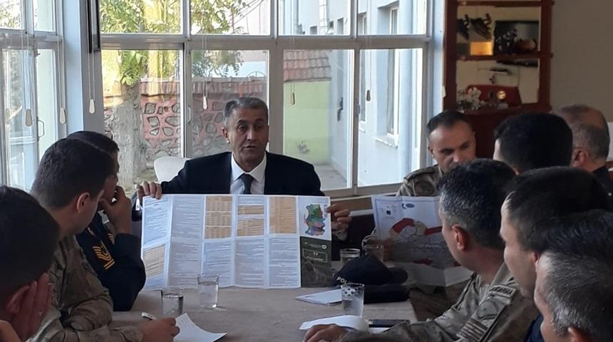 Keban&rsquo;da ka&ccedil;ak avlanma bilgilendirme toplantısı