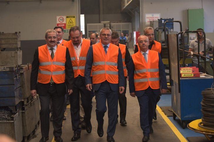 Vali Deniz, Salihli OSB’yi ziyaret etti G1