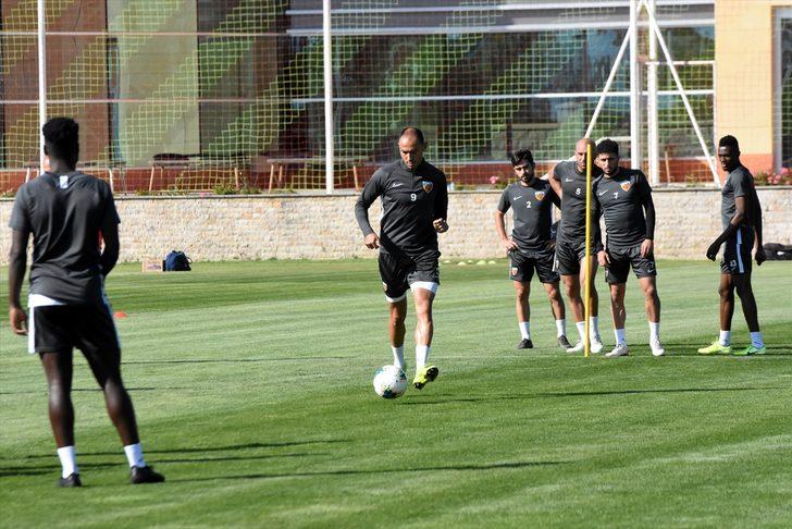 Aybaba patladı! 'Takımda görmek istemiyoruz' G3