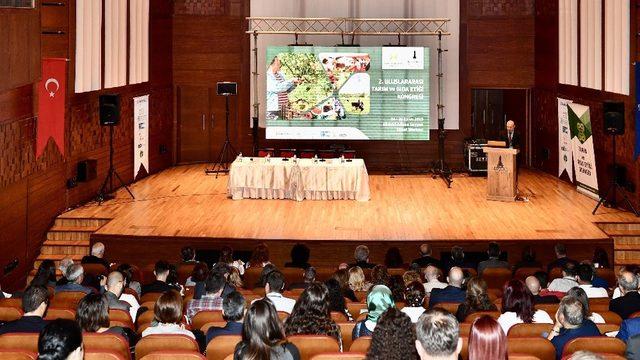 İzmir’de 2. Uluslararası Tarım ve Gıda Etiği Kongresi başladı