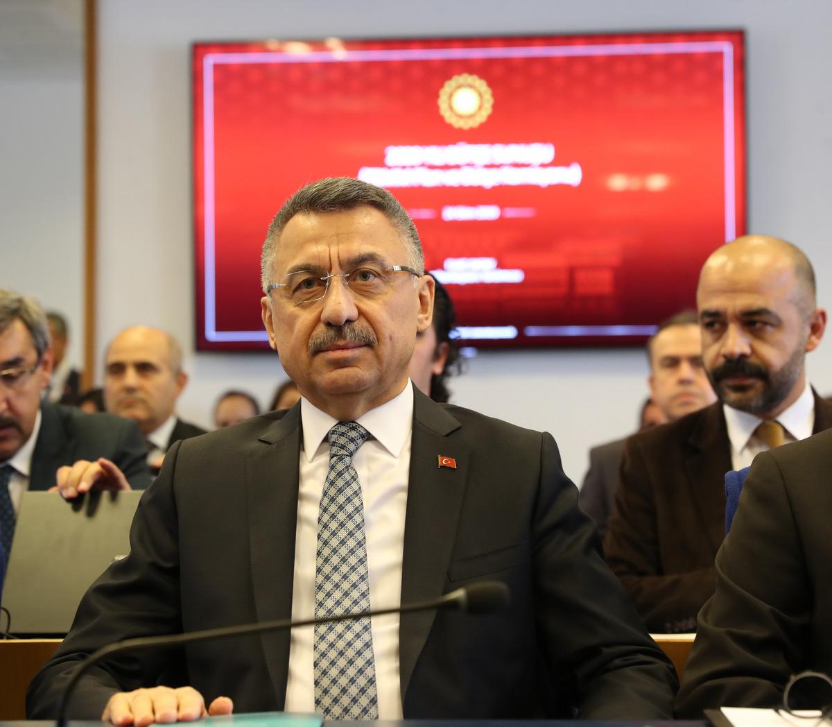 Fuat Oktay: 2022 yılında işsizliği y&uuml;zde 9,8'e indirmeyi hedefliyoruz