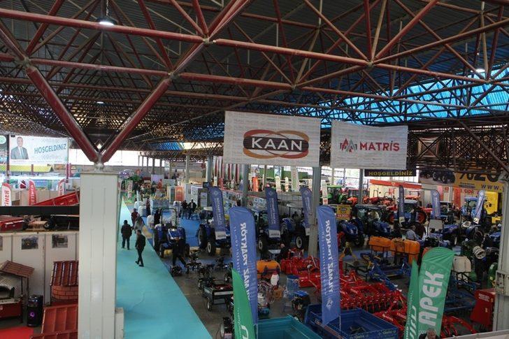 Sakarya 2. Tarım Hayvancılık Makinaları, Teknolojileri ve Yem Fuarı kapılarını ziyaretçilere açtı G1