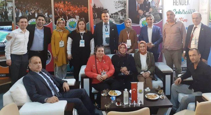 Sakarya 2. Tarım Hayvancılık Makinaları, Teknolojileri ve Yem Fuarı kapılarını ziyaretçilere açtı G5