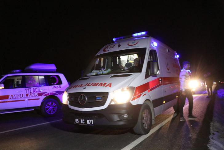 Van'da feci kaza! Çok sayıda asker yaralı G3