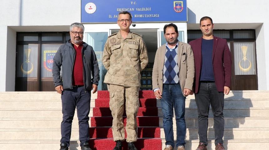 Gazetecilerden Erzincan İl Jandarma Komutanı Altıntaş&rsquo;a &lsquo;hayırlı olsun&rsquo; ziyareti