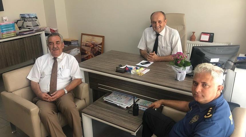 Polisler &ouml;ğretmenleri bilgilendirdi