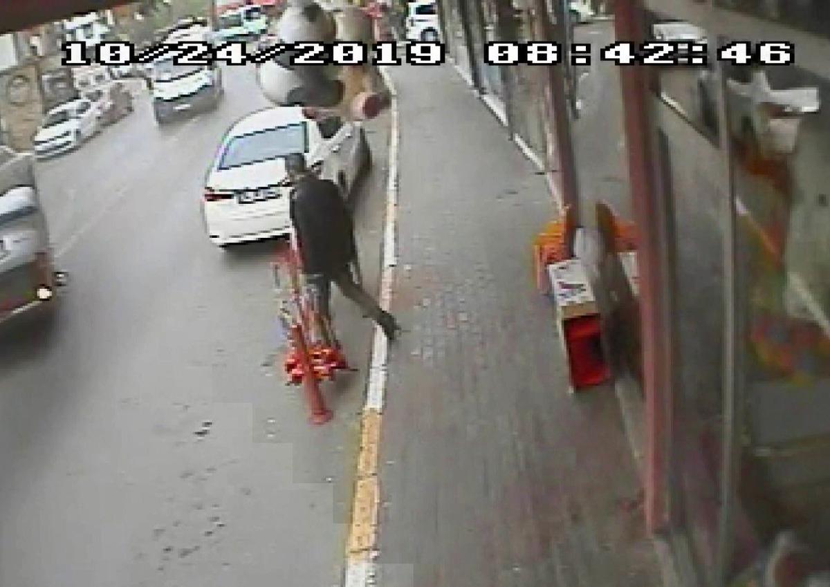 İnanılmaz anlar! Bir anda şaha kalktı