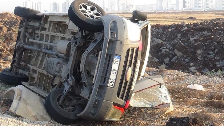 Diyarbakır’da tarım işçilerini taşıyan minibüs kaza yaptı: Çok sayıda yaralı G5