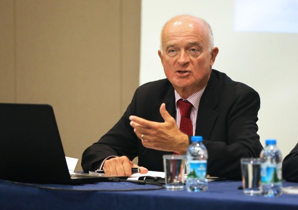 İngiltere Başbakanı Johnson&rsquo;a bir tepki de T&uuml;rk kuzeni Kuneralp'ten geldi