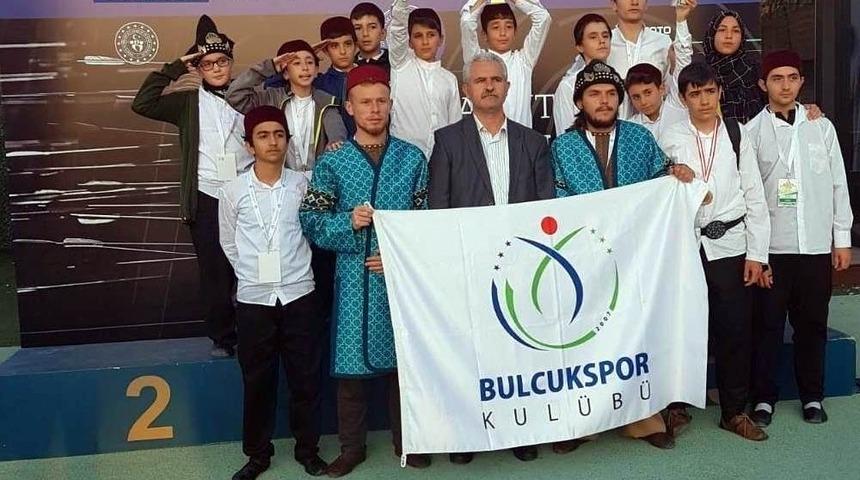 Bulcukspor geleneksel okçulukta kupa beyi