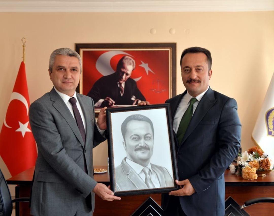 Vali Şent&uuml;rk&rsquo;ten M Tipi Kapalı Cezaevine ziyaret