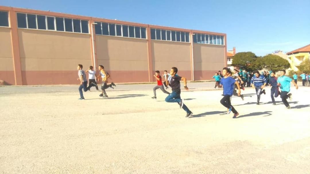 Hisarcık&rsquo;ta &lsquo;Cumhuriyet Koşusu&rsquo; d&uuml;zenlendi