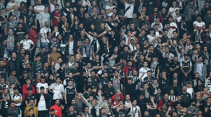 Beşiktaş-Galatasaray ma&ccedil;ının biletleri satışa &ccedil;ıktı