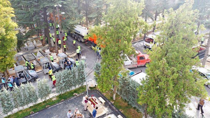 Mezarlıklarda kış öncesi kapsamlı temizlik çalışması G4