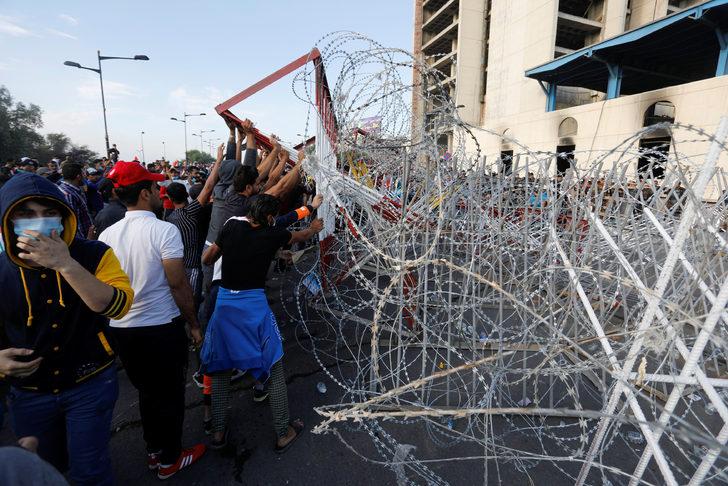 Irak’ta gösteriler yeniden başladı: Ölü ve yaralılar var! G4