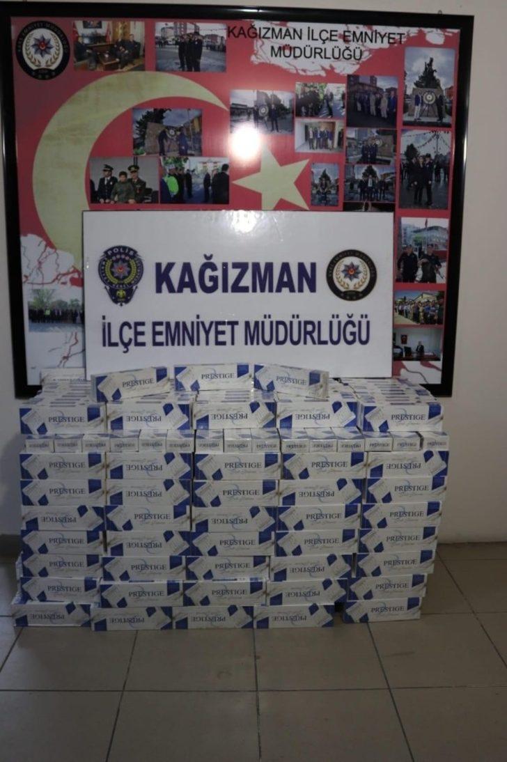 Kağızman’da polisten kaçan araçtan kaçak sigara çıktı G3