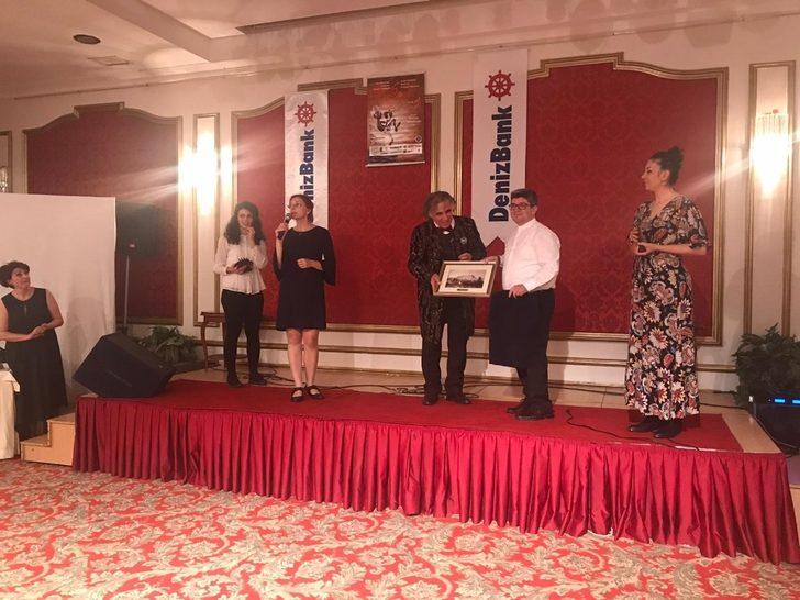 Belediye tiyatrosuna Ankara turnesinde ödül G2