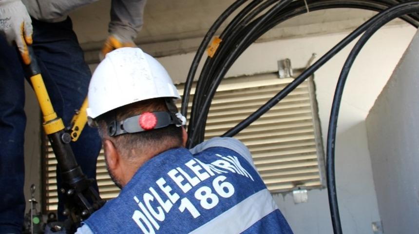 Trafolara y&ouml;nelik hırsızlık olayları Batman&rsquo;da vatandaşı mağdur ediyor