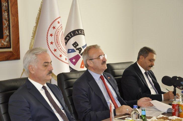 Vali Karaloğlu: " Kış aylarındaki boşluğu alternatif turizm çeşitleriyle doldurmak istiyoruz" G2