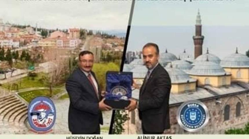 Emet Belediyesi ile Bursa Büyükşehir Belediyesi arasında kardeş şehir anlaşması
