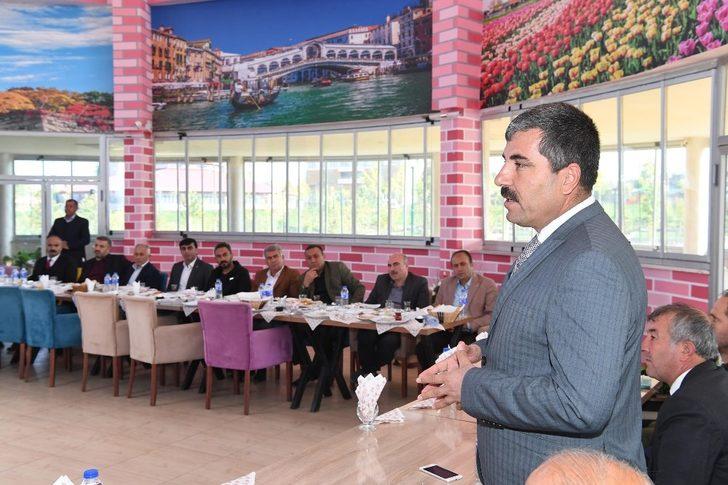 Başkan Asya, mahalle muhtarlarıyla bir araya geldi G2