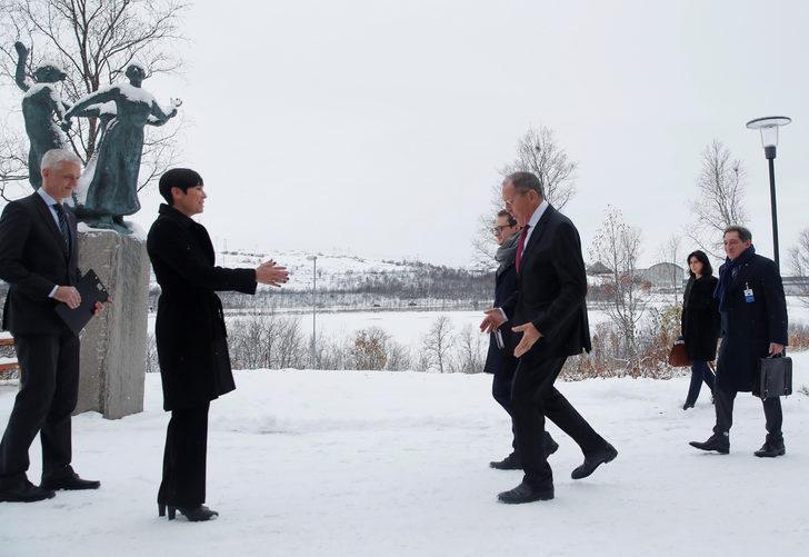 Bu anlar gündem oldu: Ha düştü ha düşecek! G3