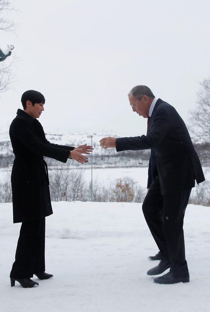 Bu anlar gündem oldu: Ha düştü ha düşecek! G4