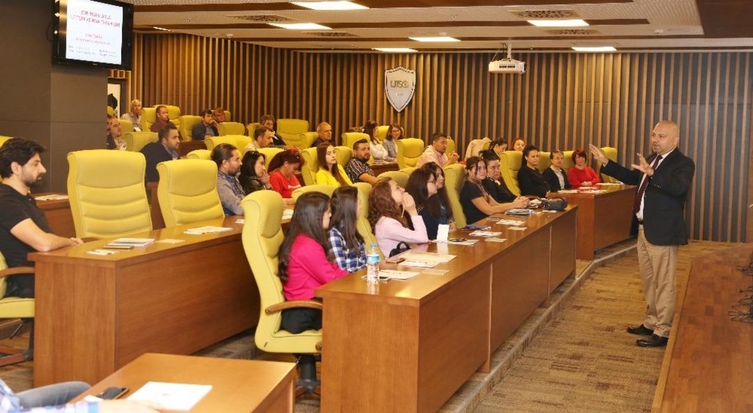 DENİB Akademi&rsquo;den &lsquo;Zor İnsanlarla İletişim ve İkna Teknikleri Eğitimi&rsquo;