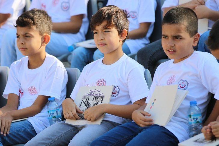 Başkan Yücel: "Kitapsız büyüyen çocuk susuz ağaca benzer" G2