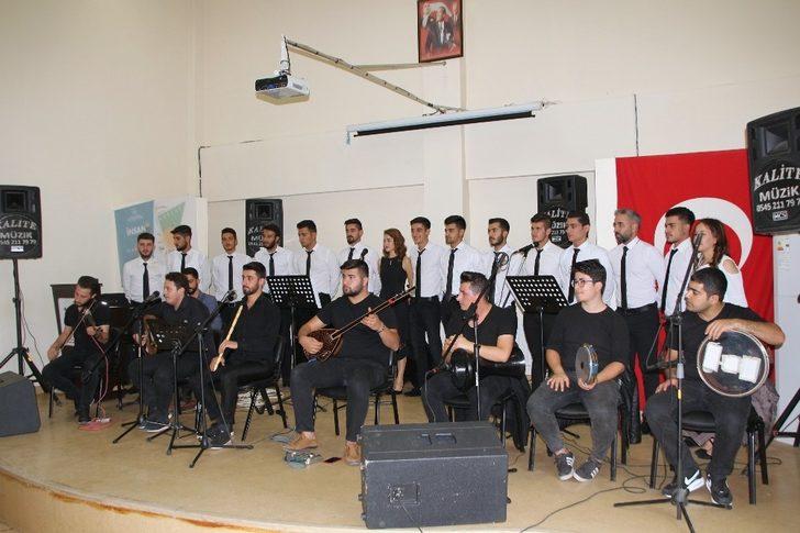 Üniversitelilerden “Engelsiz Müzikal” G1