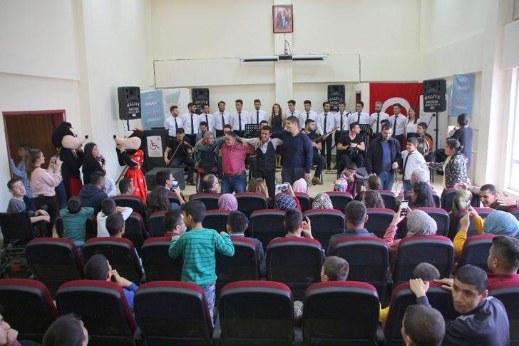 Üniversitelilerden “Engelsiz Müzikal” G3