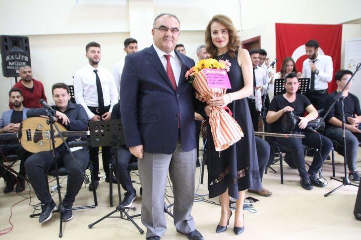 Üniversitelilerden “Engelsiz Müzikal” G5