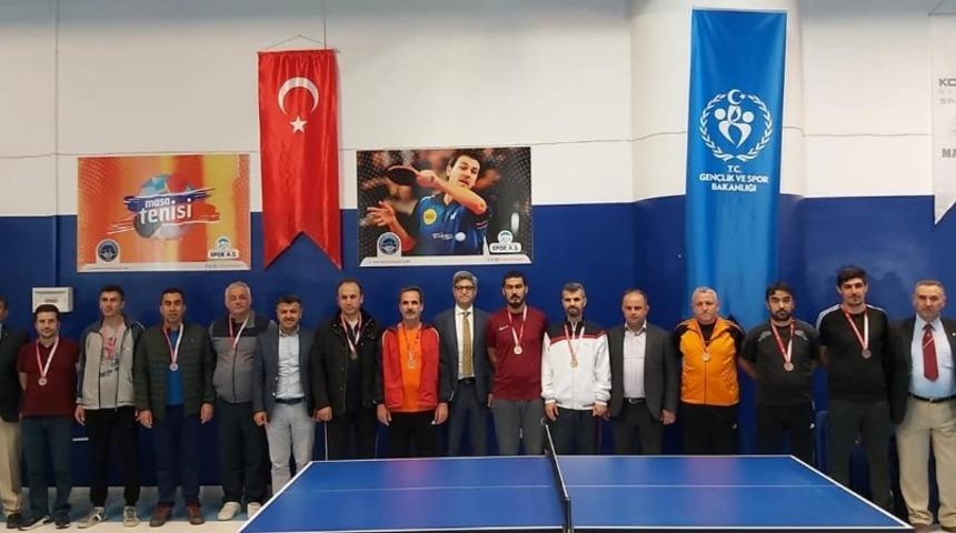 Masa Tenisi &Ouml;ğretmenler Kupası&rsquo;nda sonu&ccedil;lar belli oldu