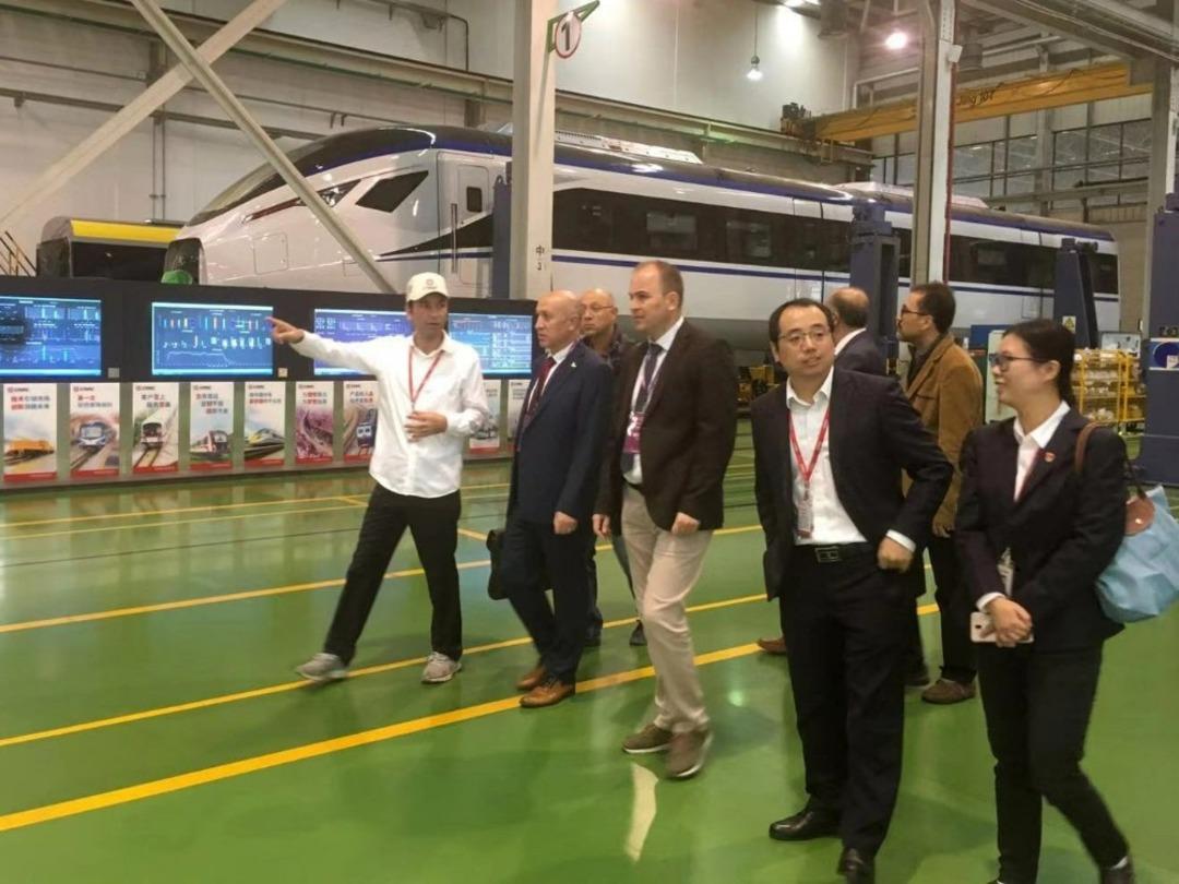 KB&Uuml;&rsquo;n&uuml;n akademik heyetinden &Ccedil;in &ccedil;ıkarması