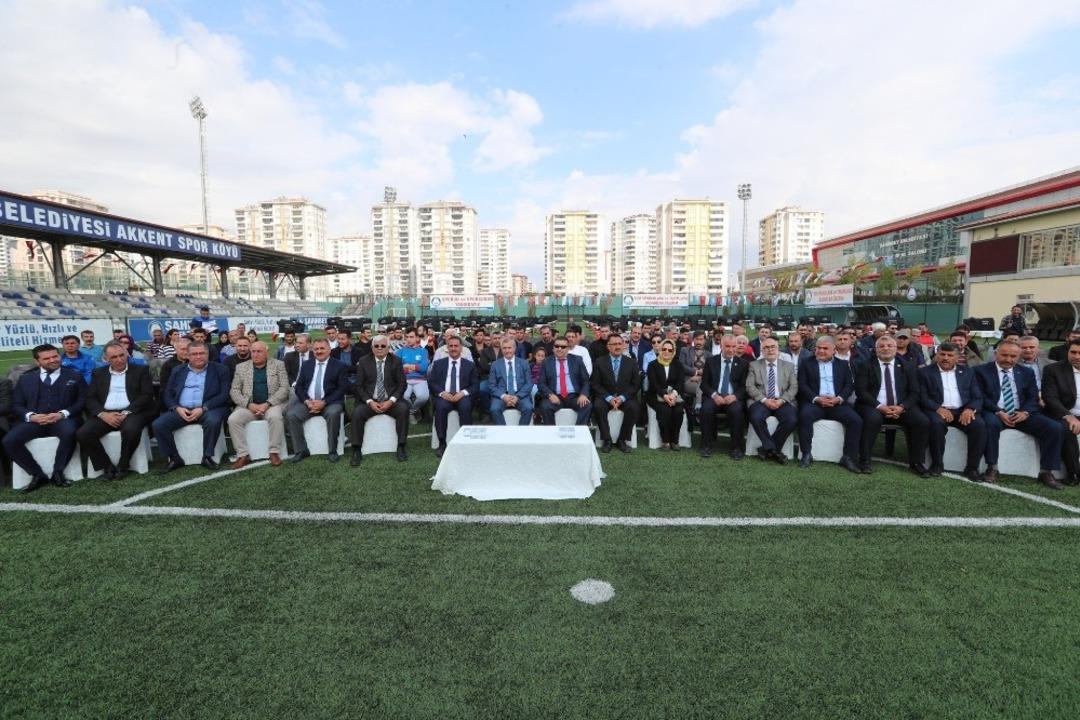 Şahinbey Belediyesi&acute;nden amat&ouml;r takımlara destek