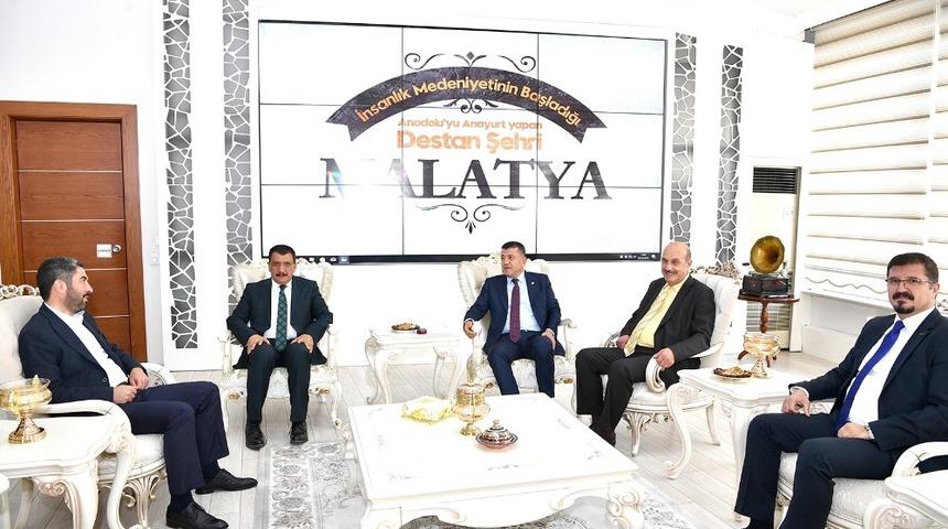 CHP’li Ağbaba’dan Başkan Gürkan’a ziyaret