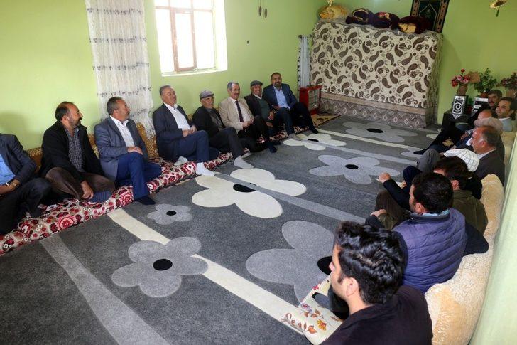 Başkan Tanış, vatandaşlarla bir araya geldi G3