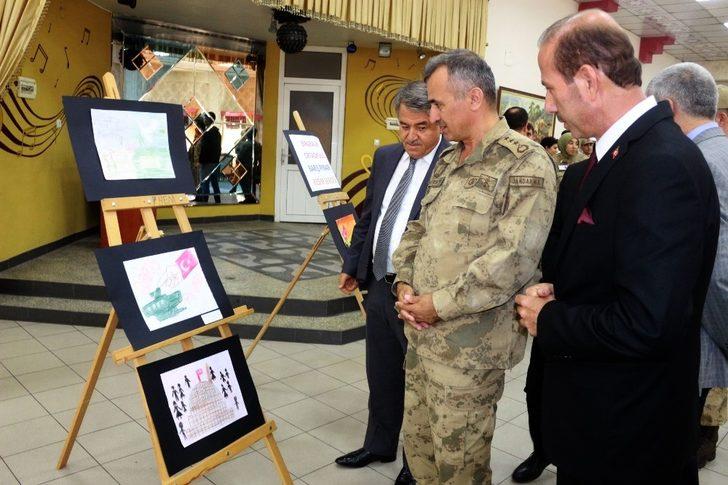 Öğrencilerden, Barış Pınarı Harekatına katılan askerlere moral sergisi G3