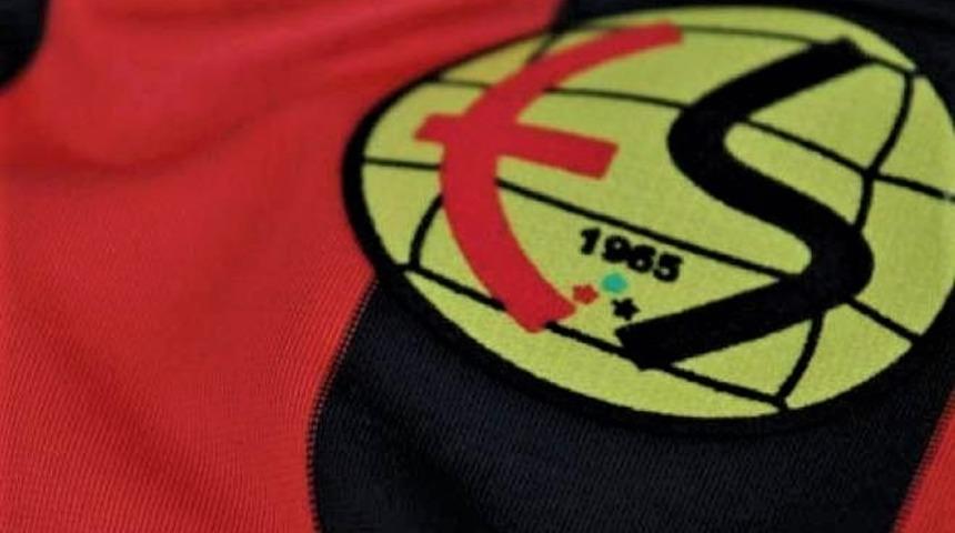 Başkan Bıyık&rsquo;tan Eskişehirspor&rsquo;a forma desteği