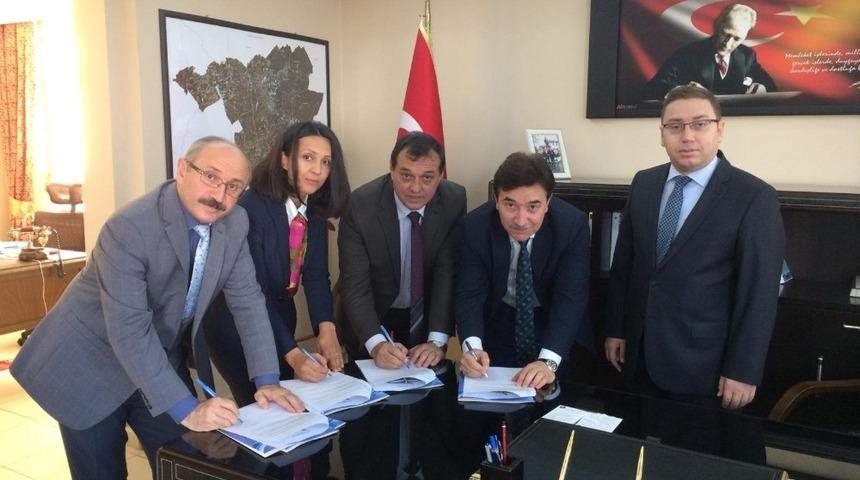 Tekirdağ&rsquo;da &rsquo;Okullar Hayat Olsun&rsquo; projesi ile okullar g&uuml;zelleşecek