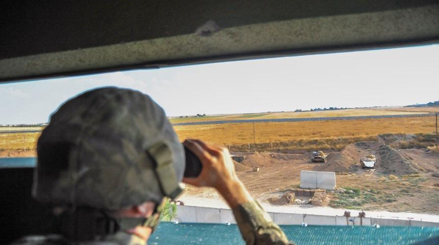 Son dakika! MSB'den flaş a&ccedil;ıklama: Barış Pınarı Harekatı b&ouml;lgesindeki taciz ateşlerine karşılık verildi