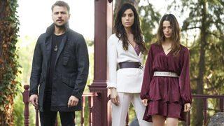 Ferhat ile Şirin ne zaman başlıyor? Cansu Dere ile Tolga Sarıtaş imkansız aşkı yaşıyor! İşte Ferhat ile Şirin dizisi konusu