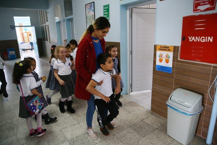 Engelli oğlu okusun diye yaptığı fedakarlık gözleri yaşarttı!  G4