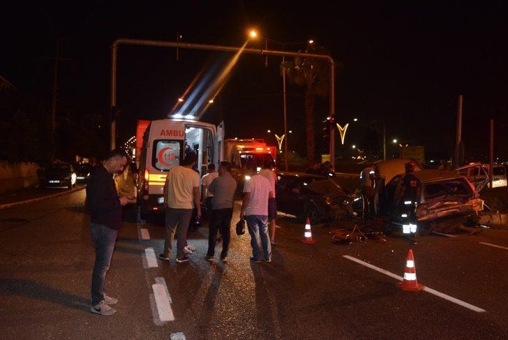 İzmir'de feci kaza! 1 ölü, çok sayıda yaralı var G5